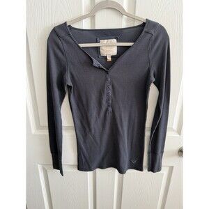 Women’s Y2K American Eagle Long Sleeve Gray Waffle Knit Henley Medium